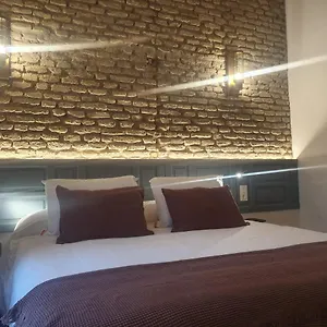 Estudios Y ático Vistas De Triana , Siviglia Spagna